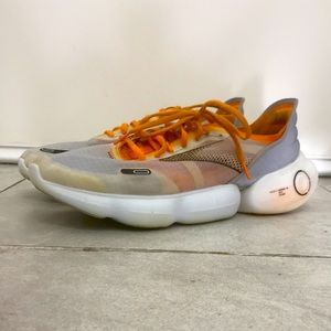 Aurora BL Running Shoe - Grey/Orange/Black